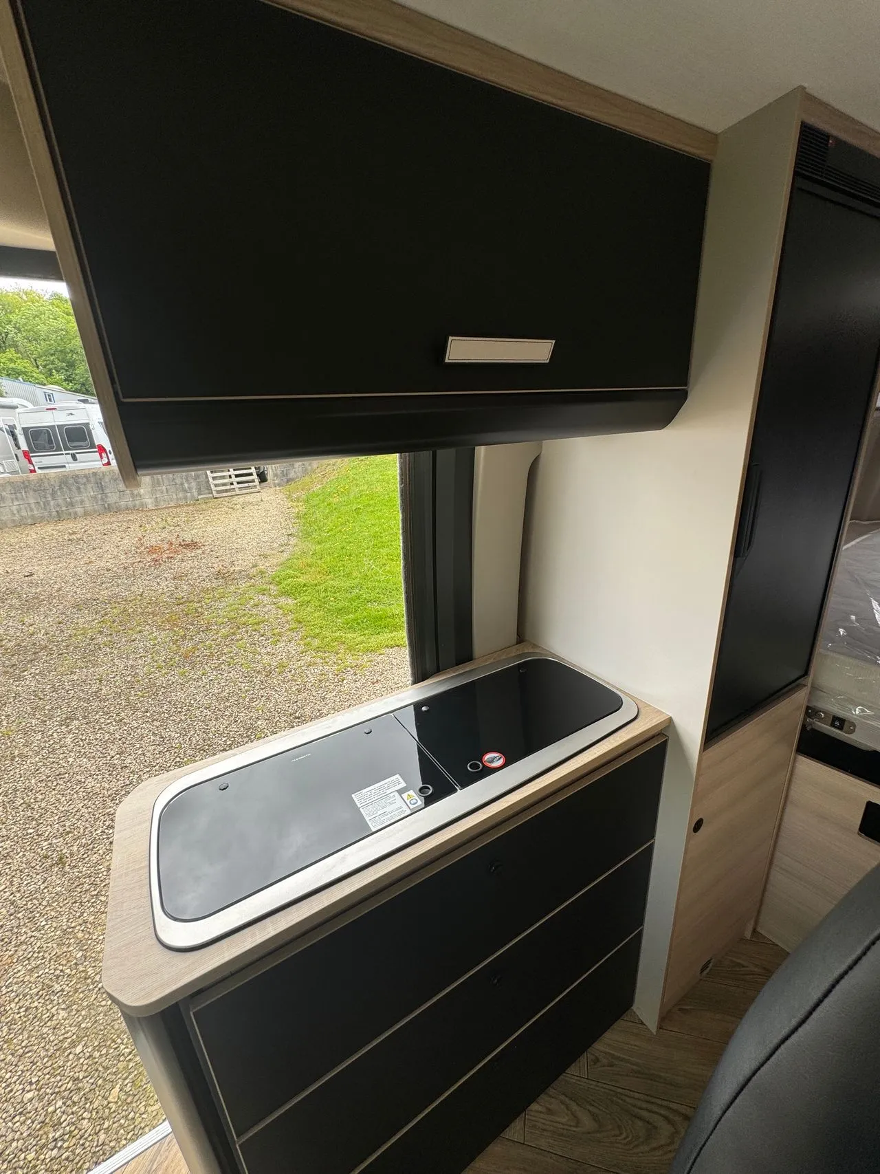 Fourgon aménagé - Chausson - V690 SPORT LINE POP-UP - 2024