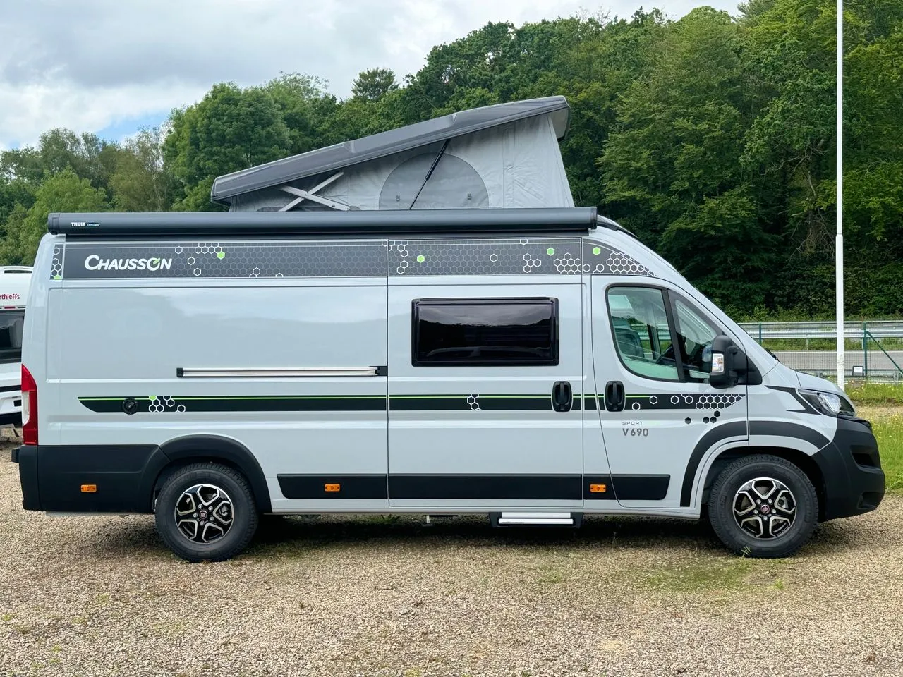 Fourgon aménagé - Chausson - V690 SPORT LINE POP-UP - 2024