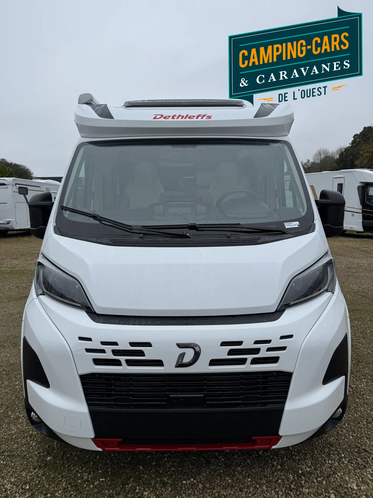 GLOBEBUS CAMP T1