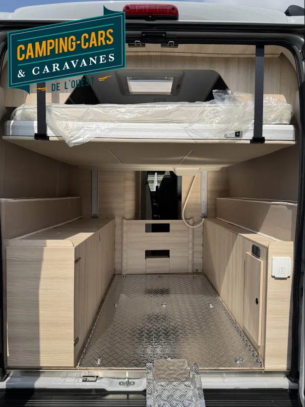 Fourgon aménagé - Chausson - V690 SPORT LINE - 2025