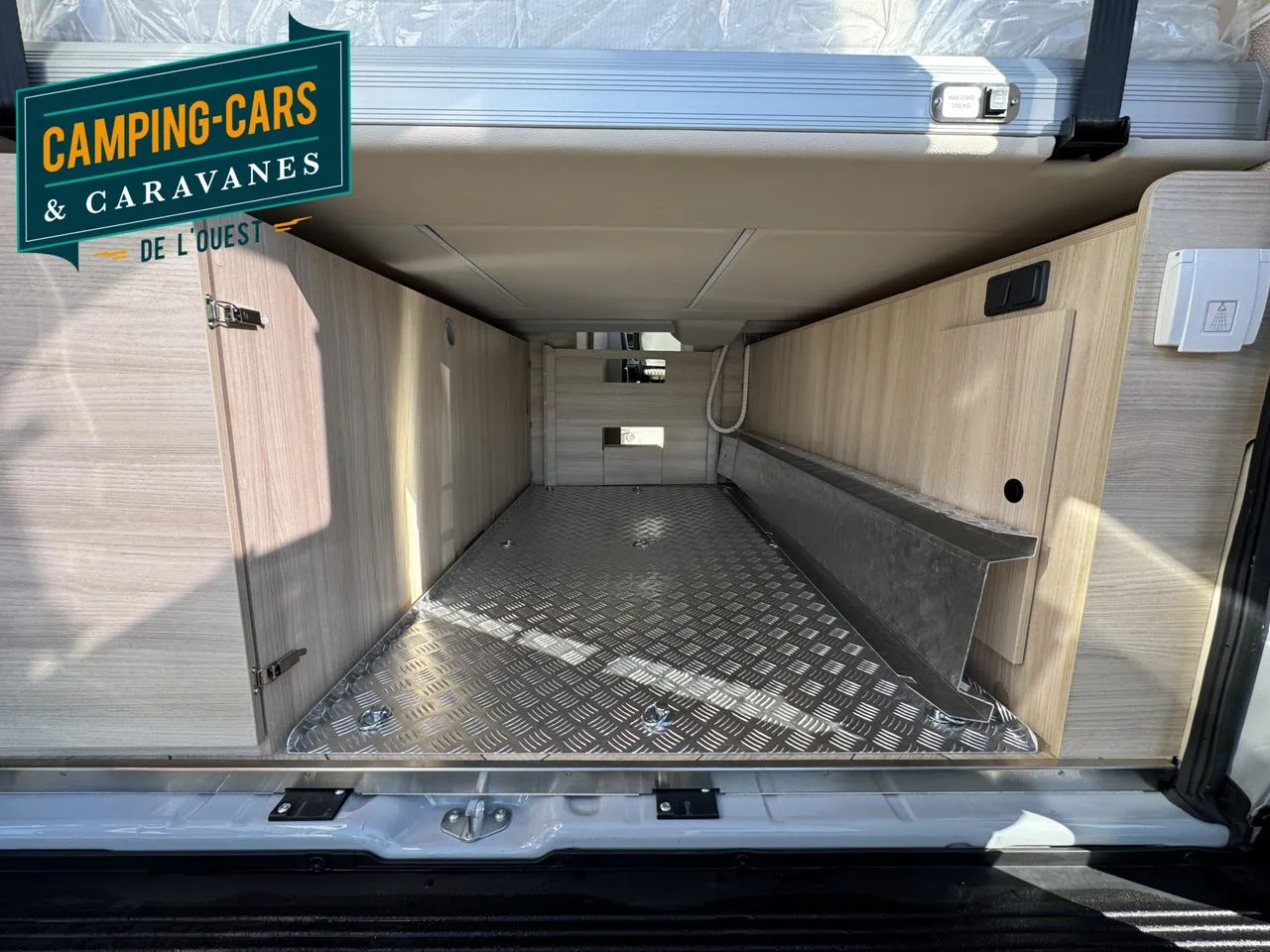 Fourgon aménagé - Chausson - V690 SPORT LINE - 2026