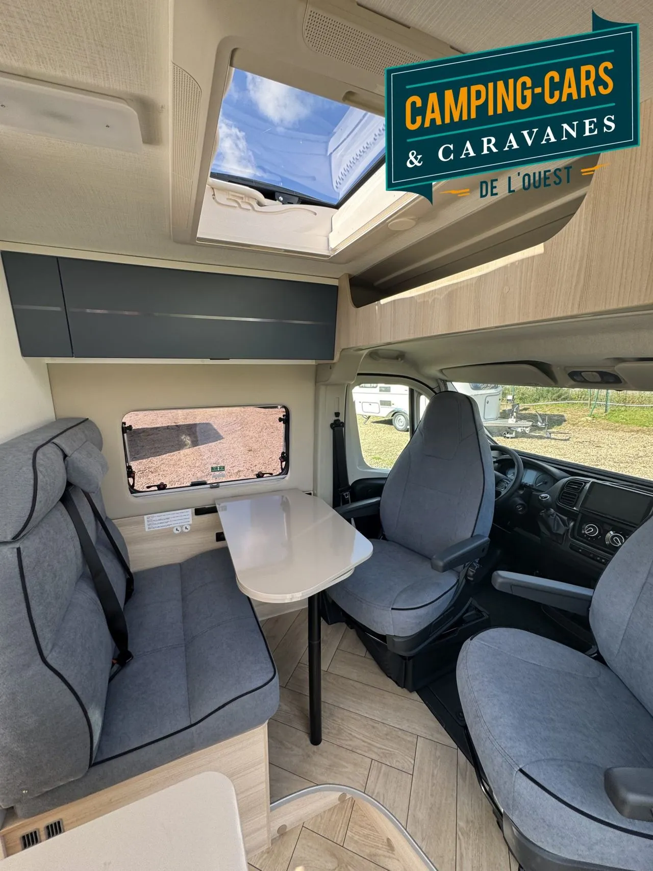 Fourgon aménagé - Chausson - V594 FIRST LINE LIGHT - 2026