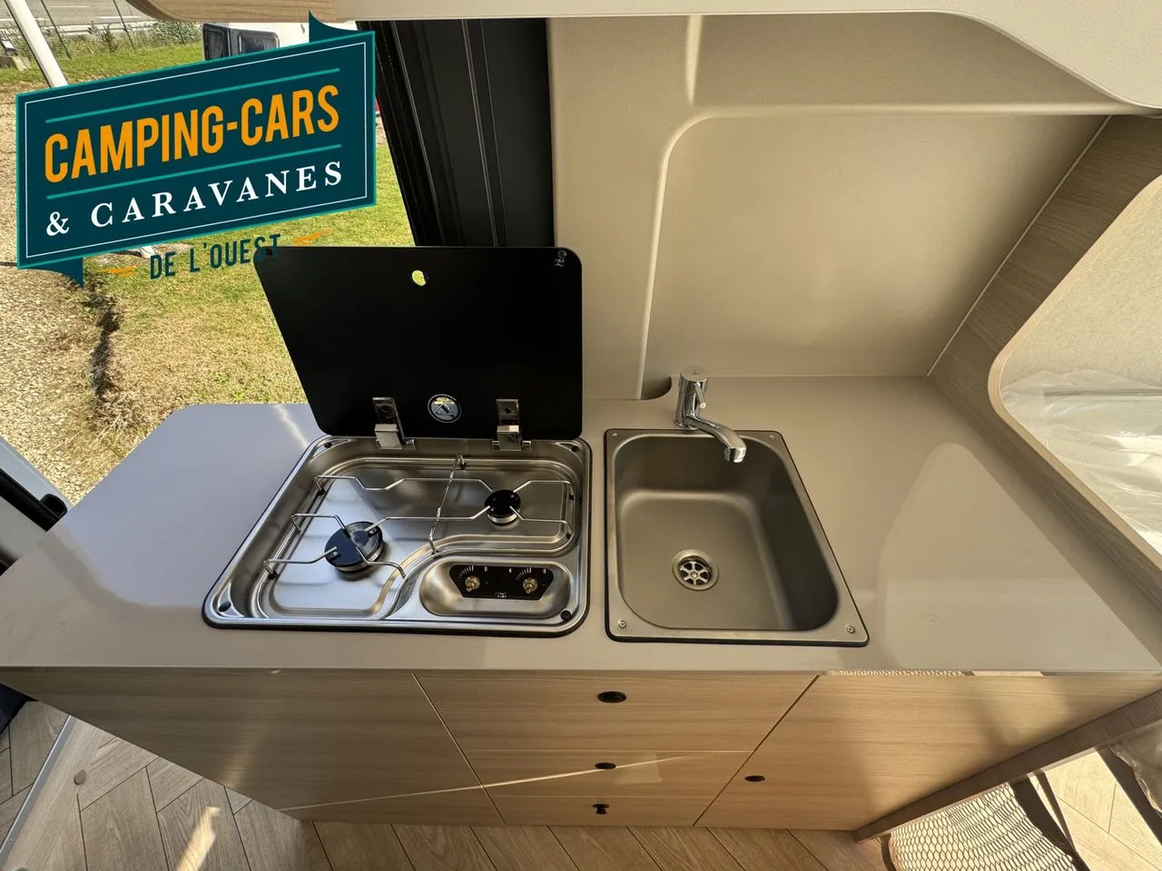Fourgon aménagé - Chausson - V594 FIRST LINE LIGHT - 2026