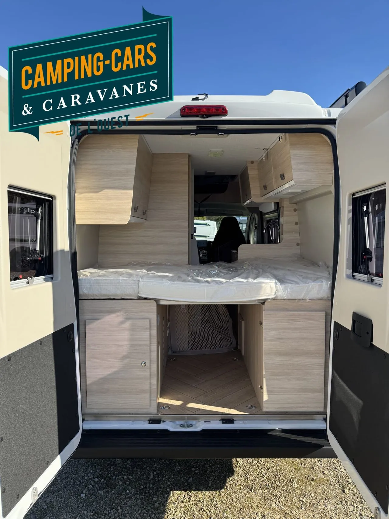 Fourgon aménagé - Chausson - V594S FIRST LINE - 2025