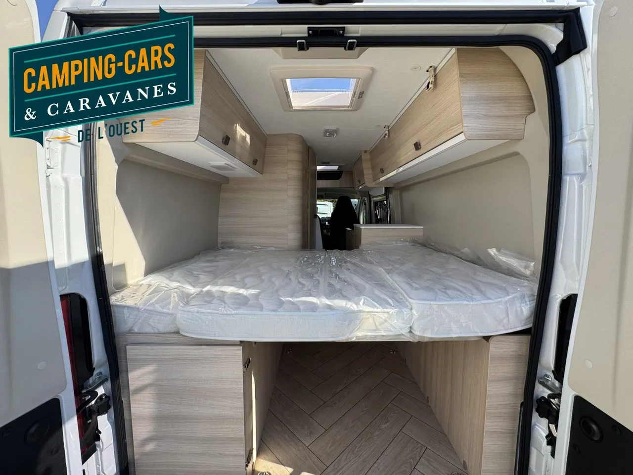 Fourgon aménagé - Chausson - V594 FIRST LINE - 2025