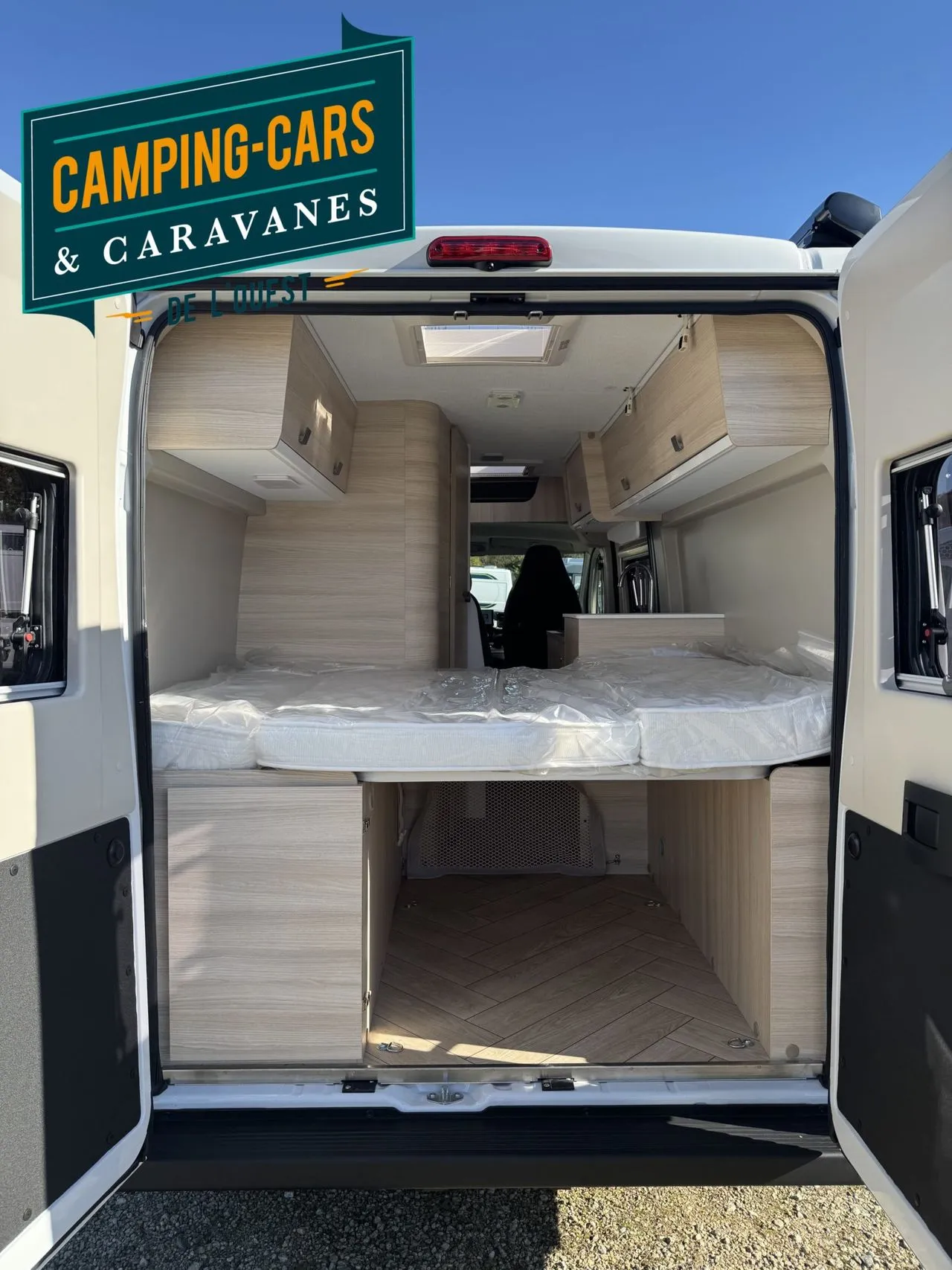 Fourgon aménagé - Chausson - V594 FIRST LINE - 2025