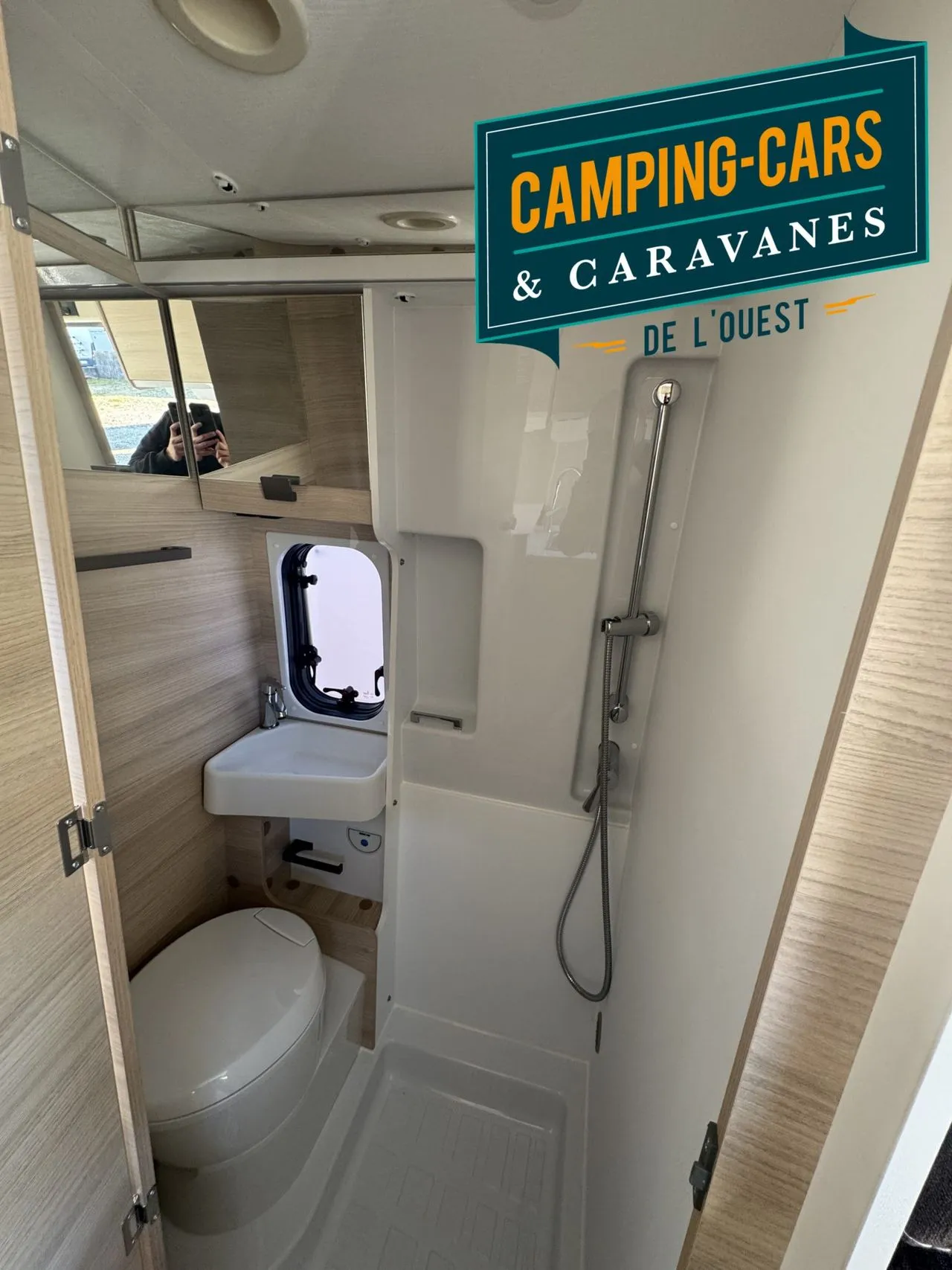 Fourgon aménagé - Chausson - V697 FIRST LINE - 2025