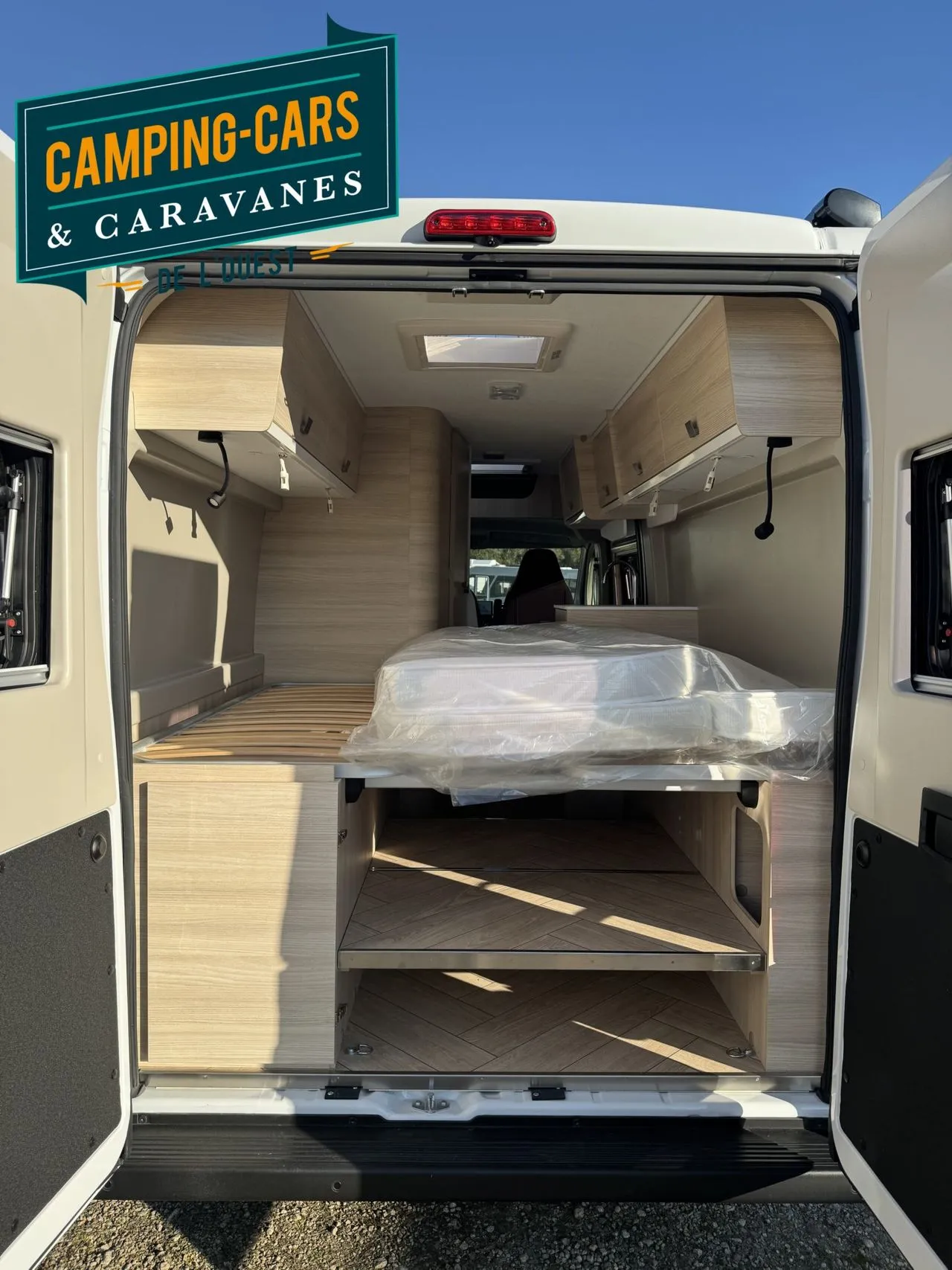 Fourgon aménagé - Chausson - V697 FIRST LINE - 2025