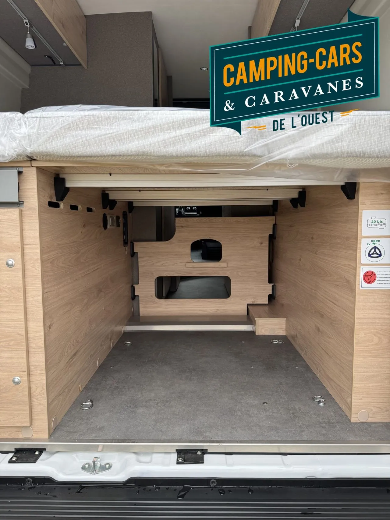 Fourgon aménagé - Dethleffs - GLOBETRAIL ACTIVE 600 DS POP-UP - 2026