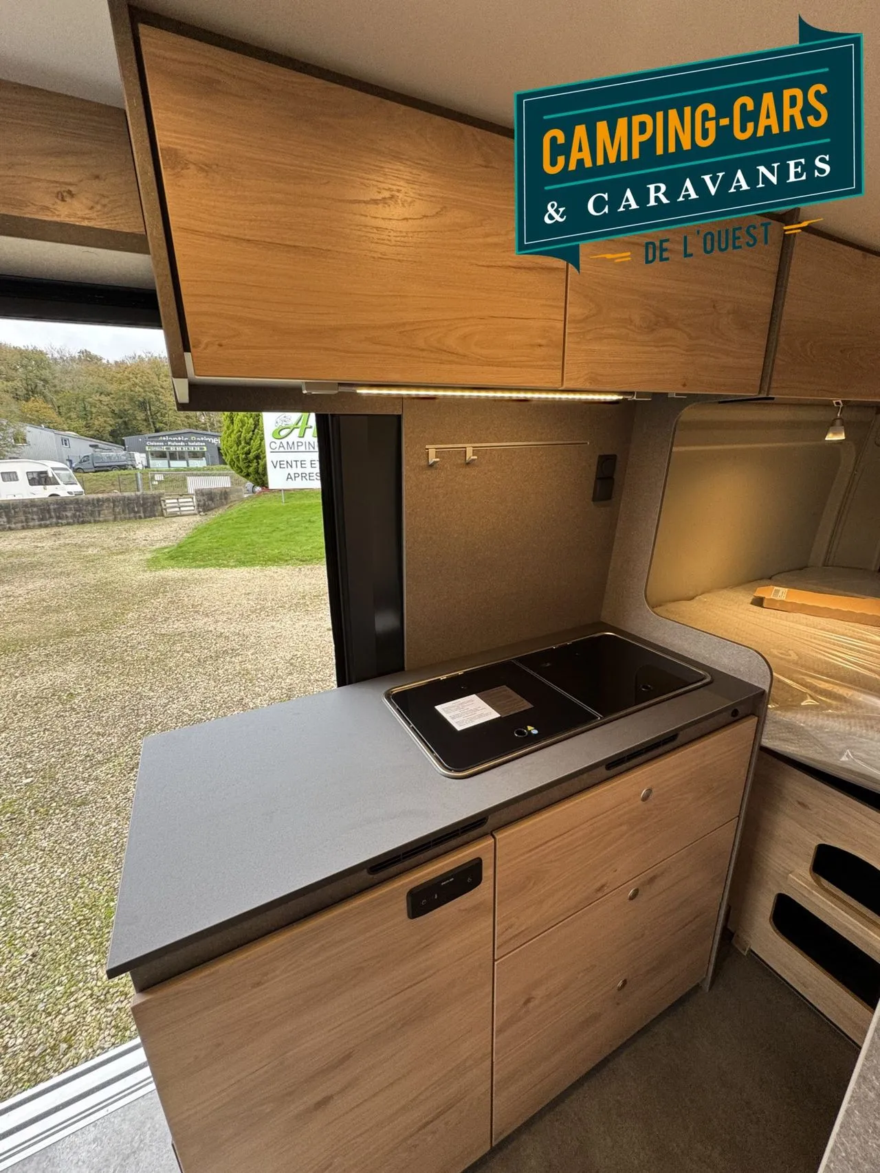 Fourgon aménagé - Dethleffs - GLOBETRAIL ACTIVE 600 DS POP-UP - 2026