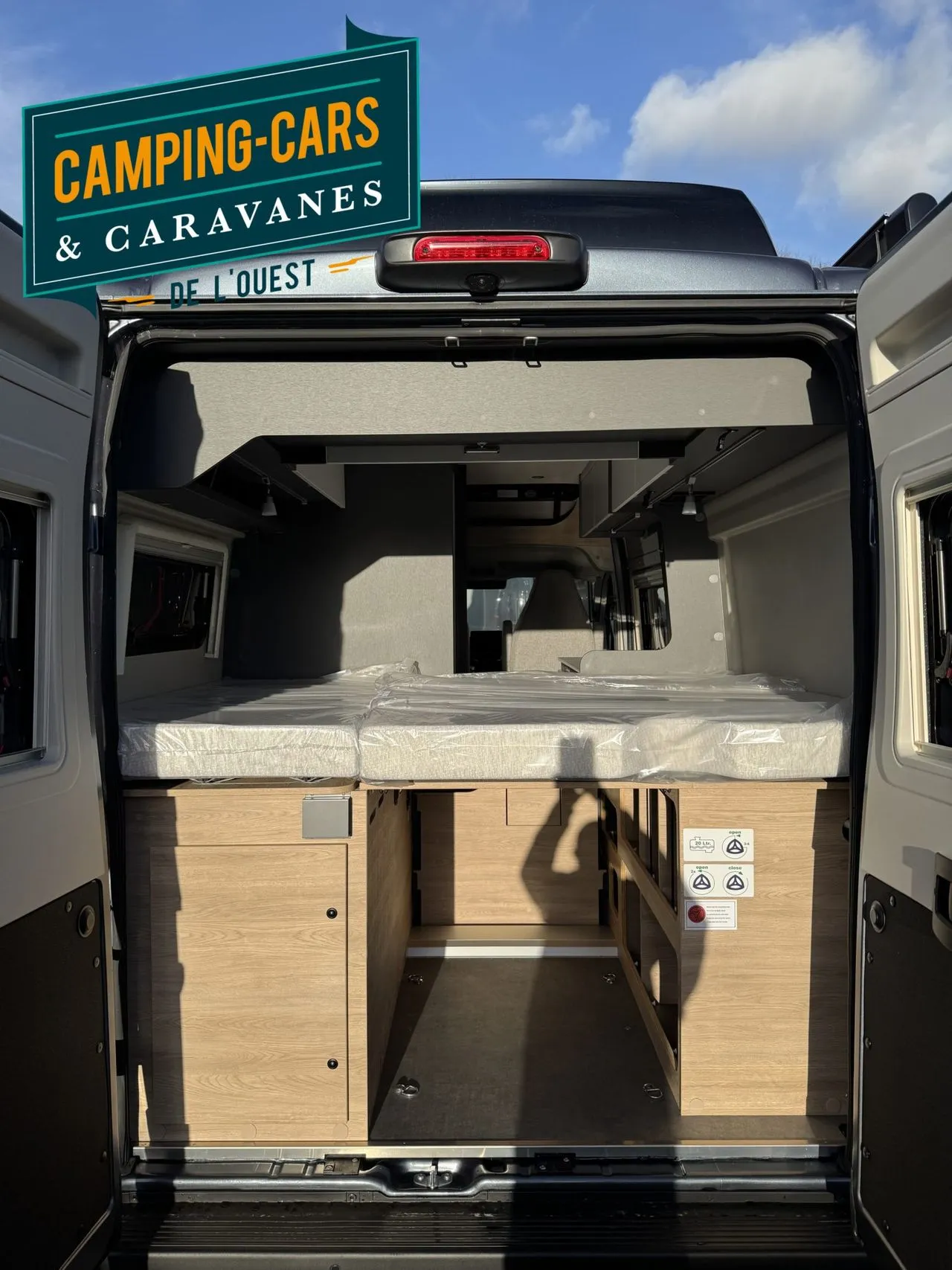 Fourgon aménagé - Dethleffs - GLOBETRAIL CVD 600 DS POP-UP - 2026