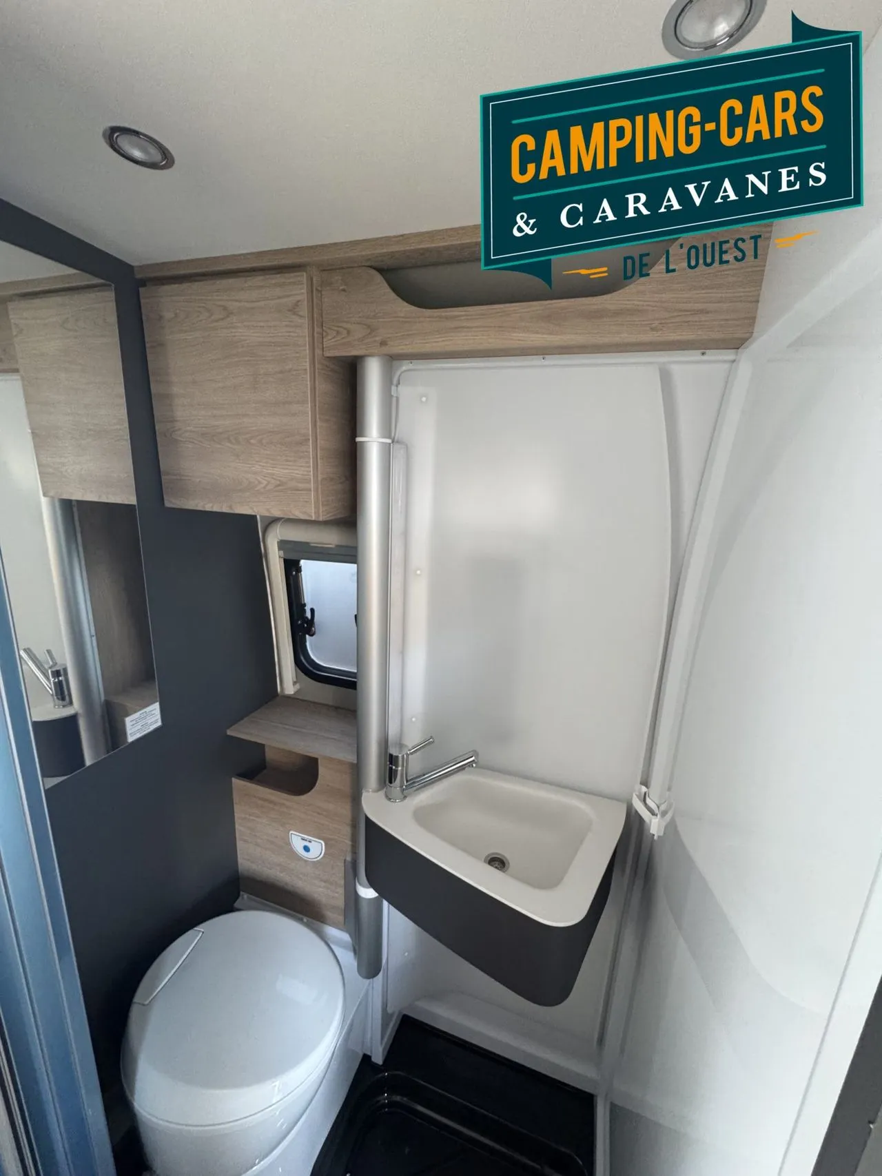 Fourgon aménagé - Dethleffs - GLOBETRAIL CVD 600 DS POP-UP - 2026