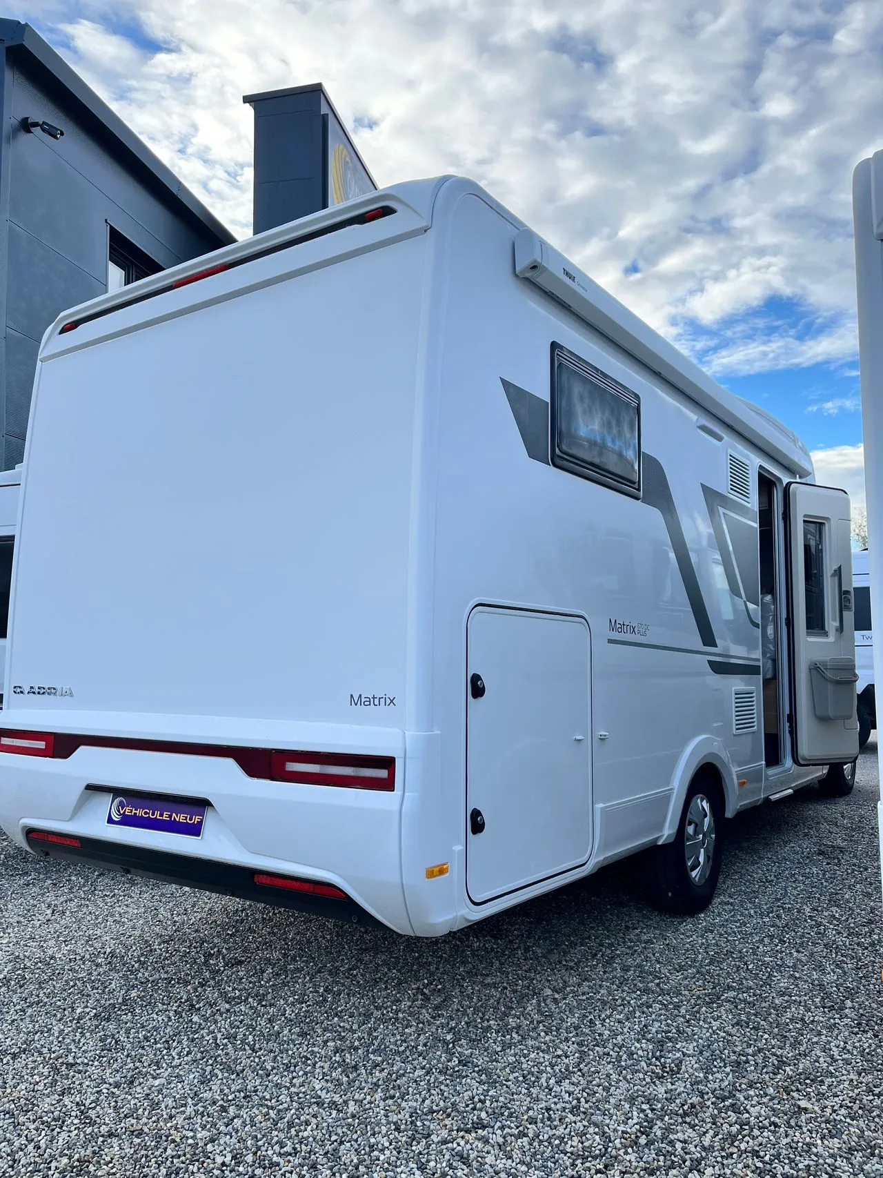 Camping-car - Adria - Matrix plus 670 DC - 2025