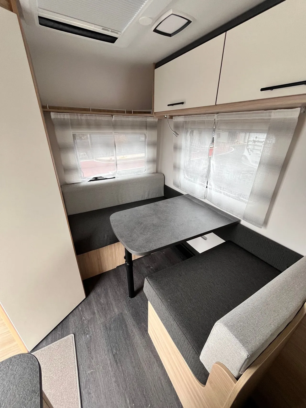 Caravane - Sterckeman - Easy 472 LJ - 2025