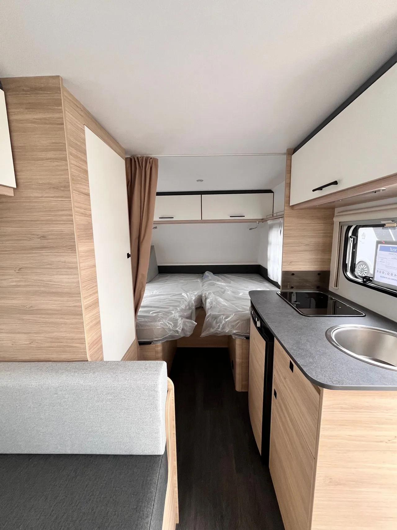 Caravane - Sterckeman - Easy 472 LJ - 2025