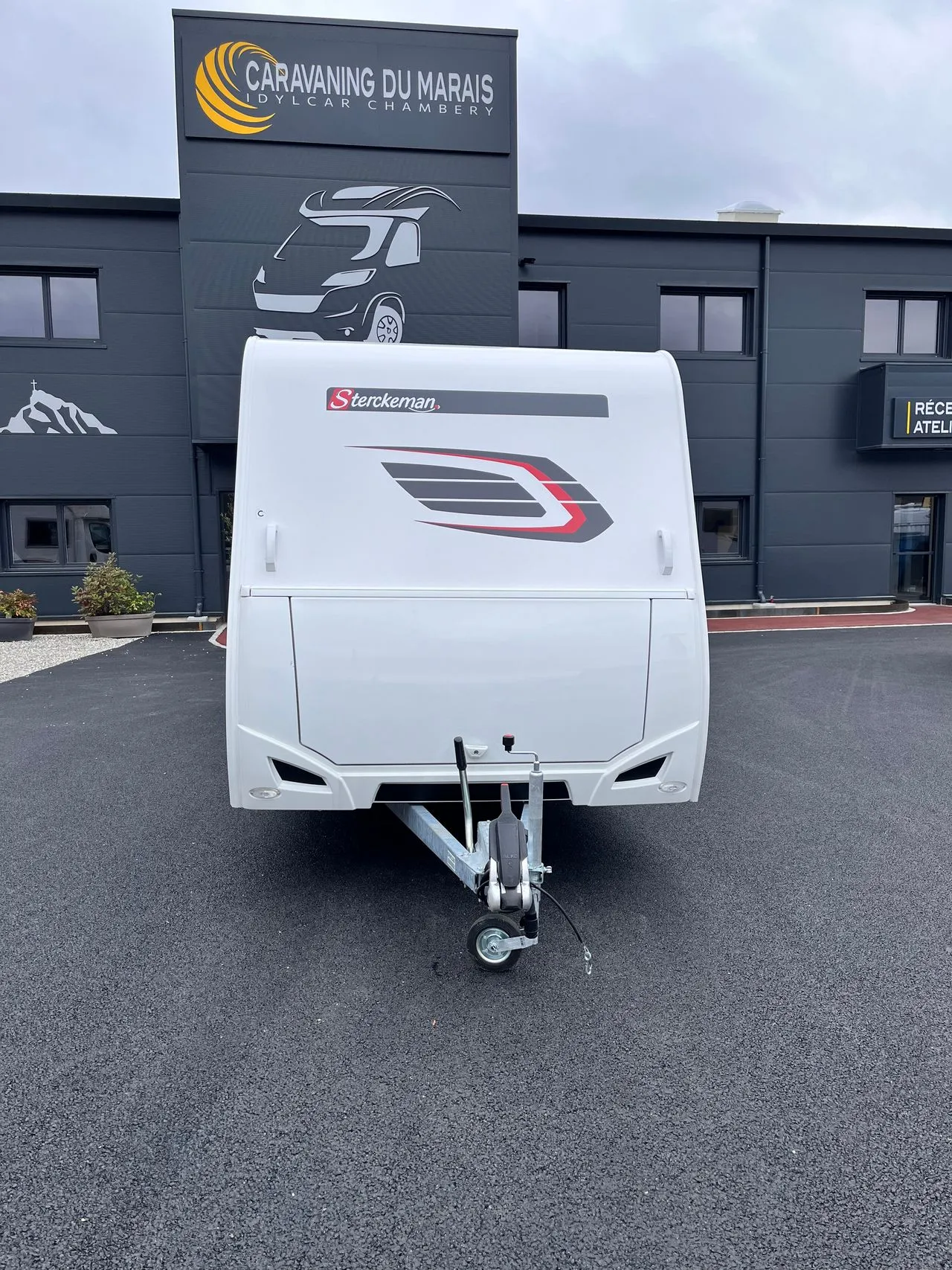 Caravane - Sterckeman - Easy 472 LJ - 2025