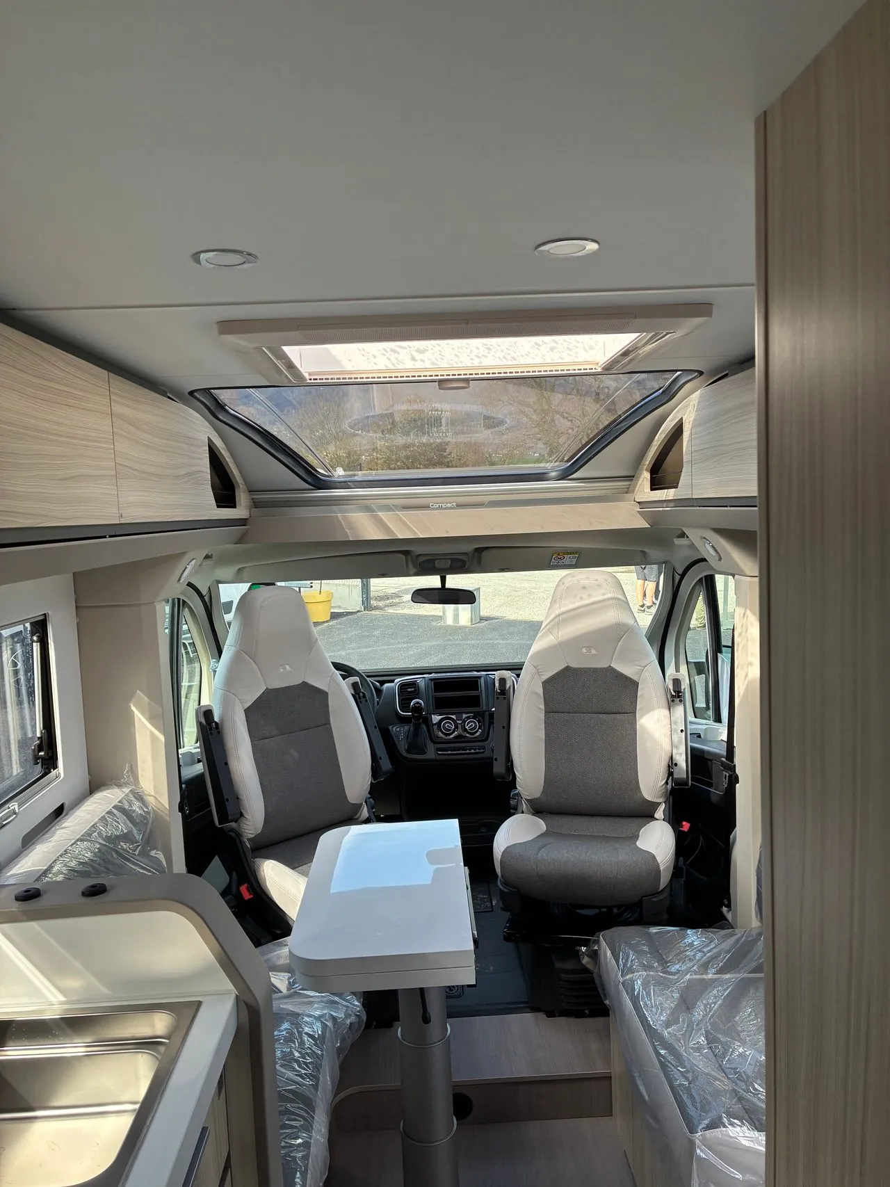 Camping-car - Adria - Compact DL 60ème Anniversaire - 2025