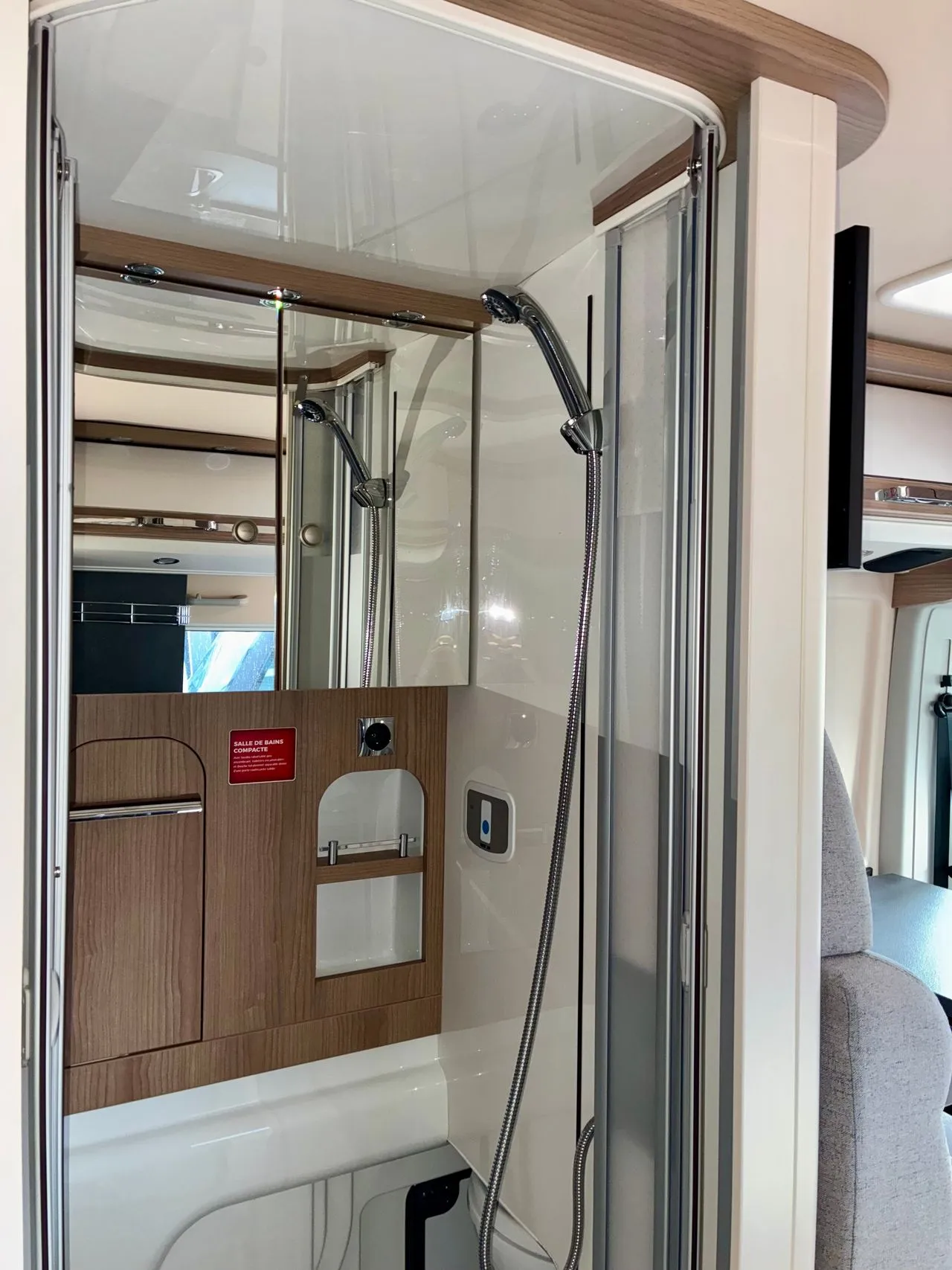 Fourgon aménagé - Malibu - Van 540 DB Compact - 2025