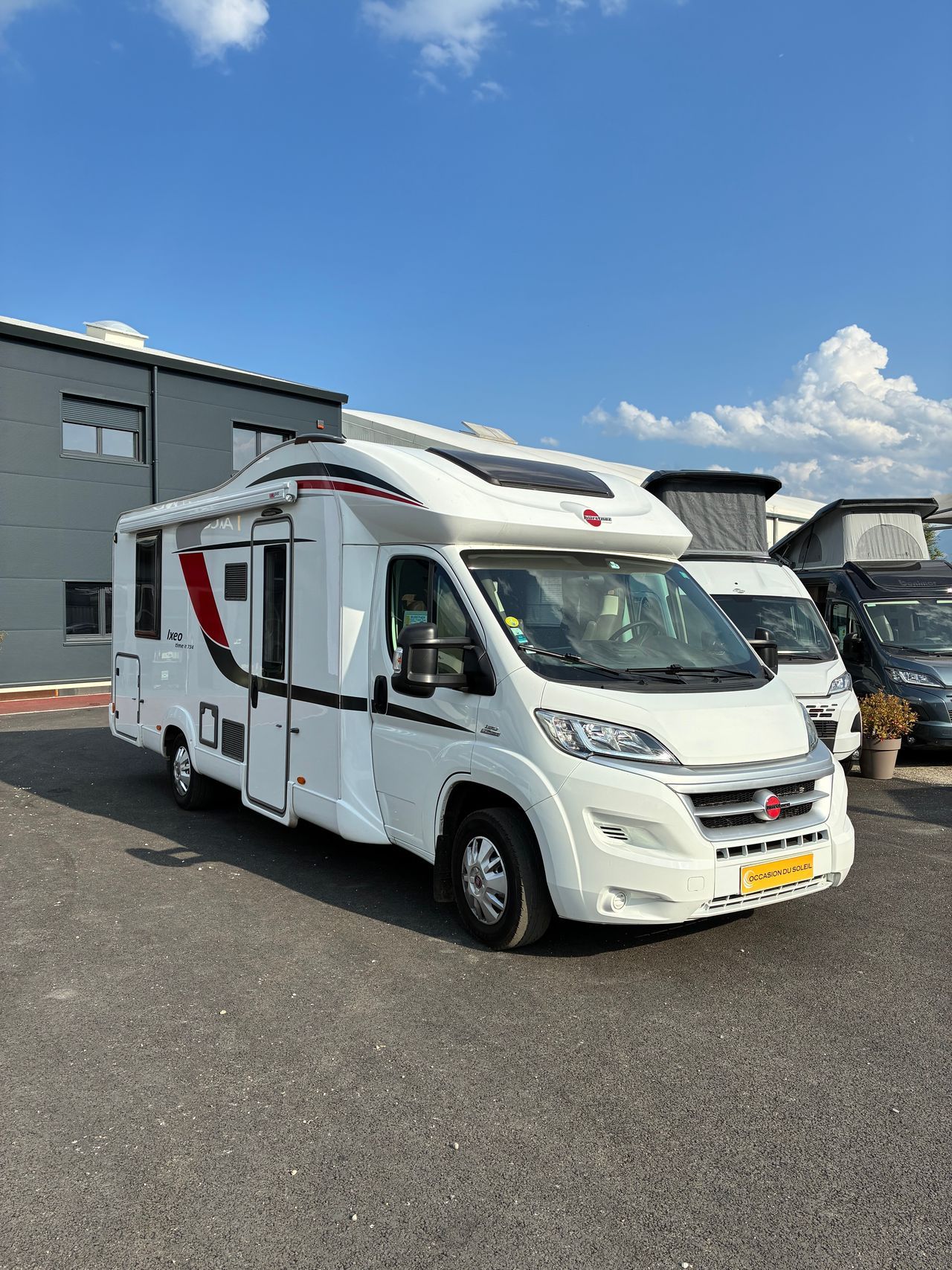 Camping-car BÜRSTNER IXEO Time 734