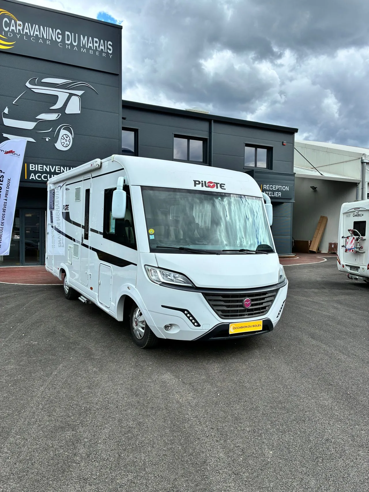 Essentiel  G700 GL