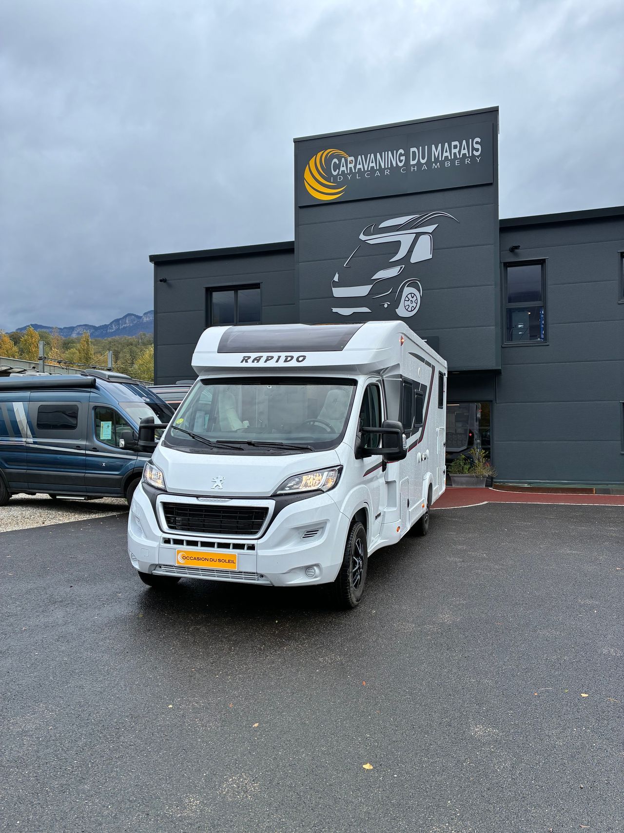 Camping-car RAPIDO 666 F