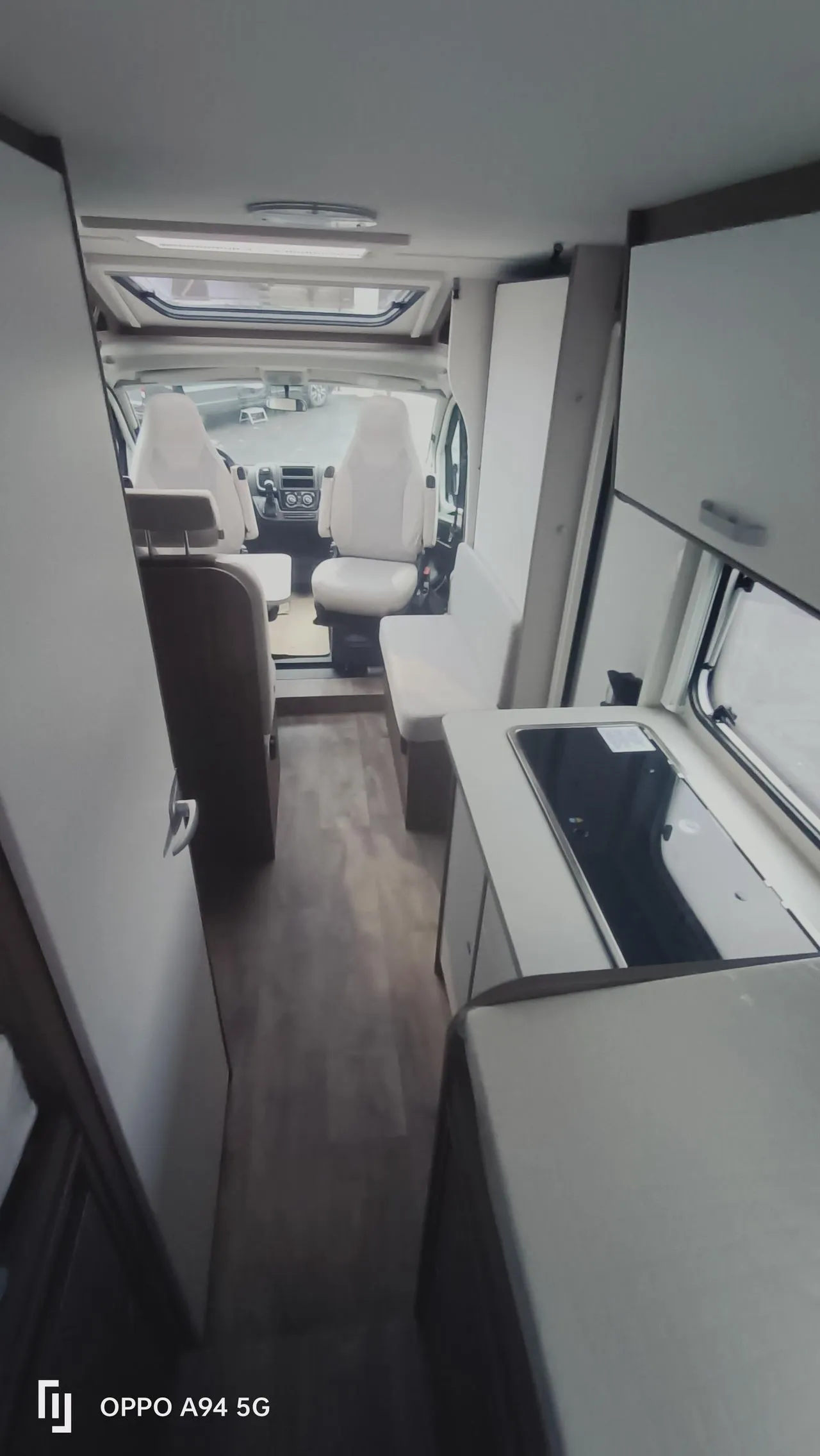 Camping-car - Carado - V347 Pack Pro + - 2026