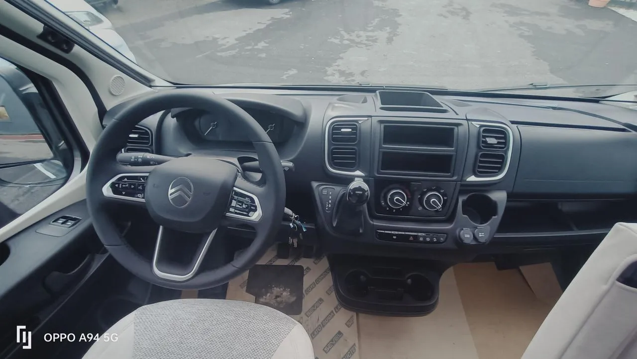 Camping-car - Carado - V347 Pack Pro + - 2026