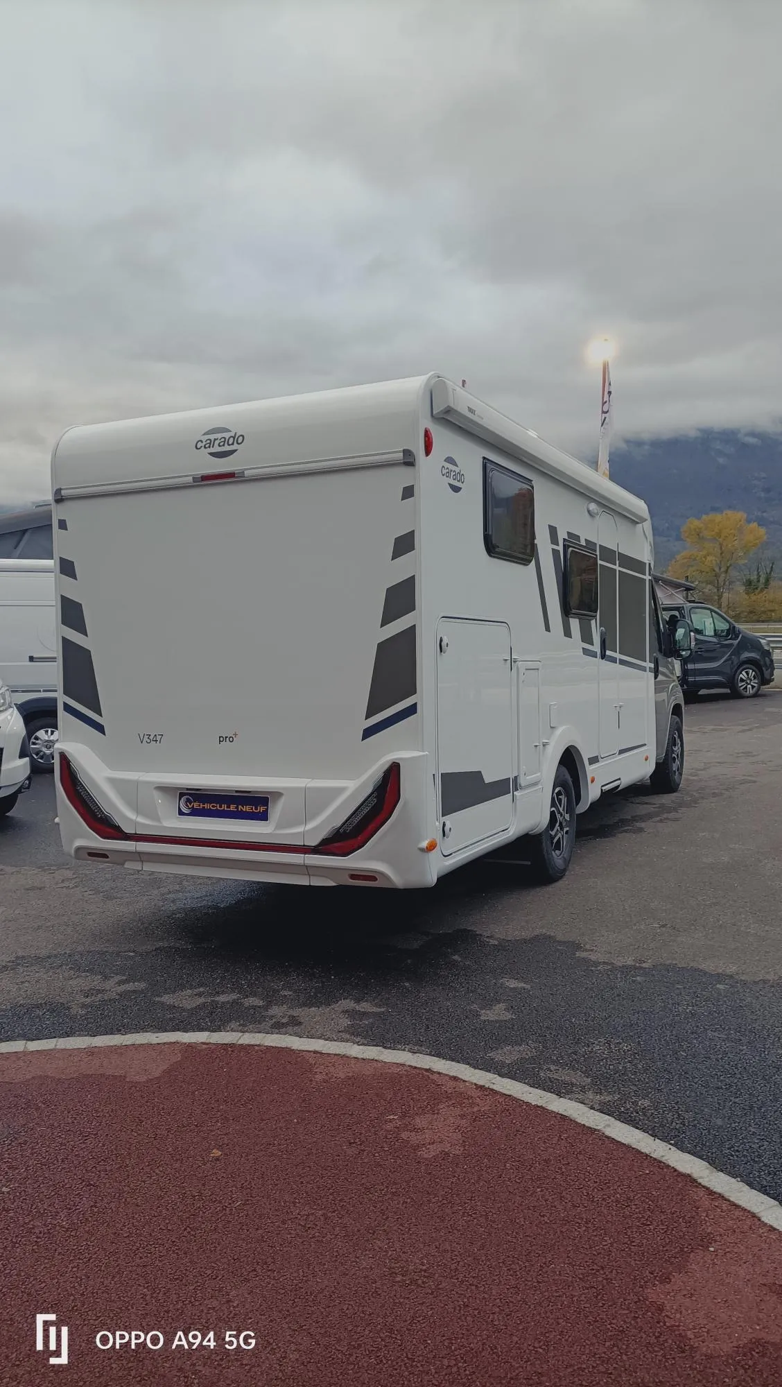 Camping-car - Carado - V347 Pack Pro + - 2026