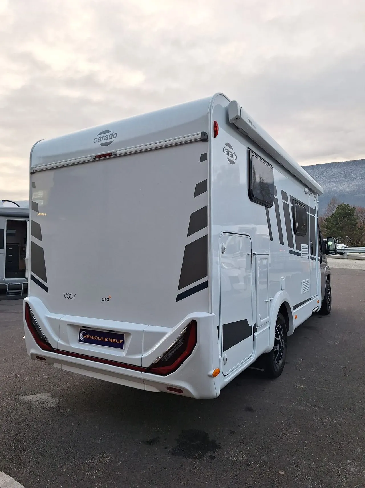 Camping-car - Carado - V337 Pack Pro +