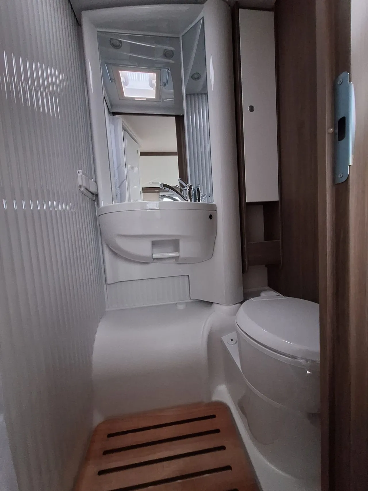 Camping-car - Carado - V337 Pack Pro +