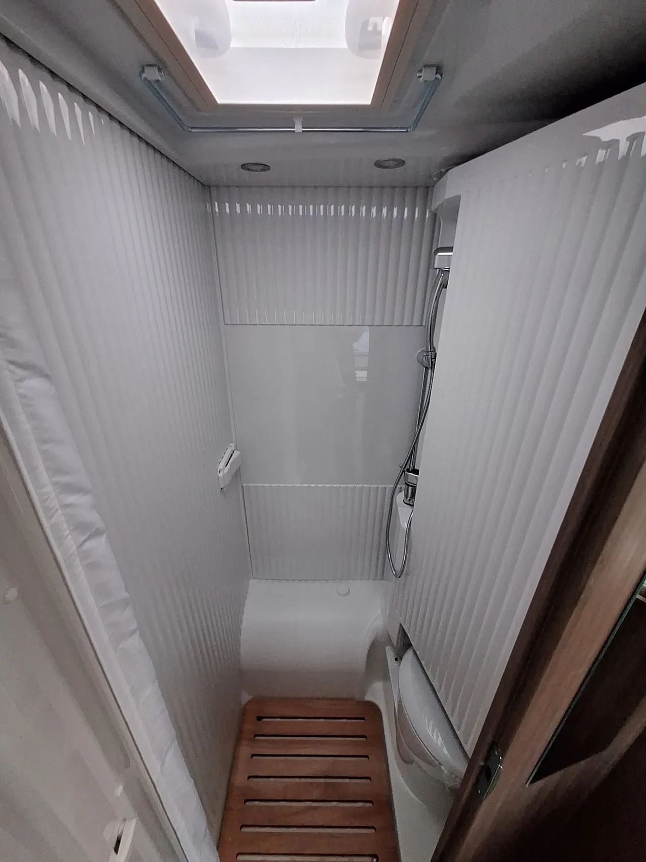 Camping-car - Carado - V337 Pack Pro +