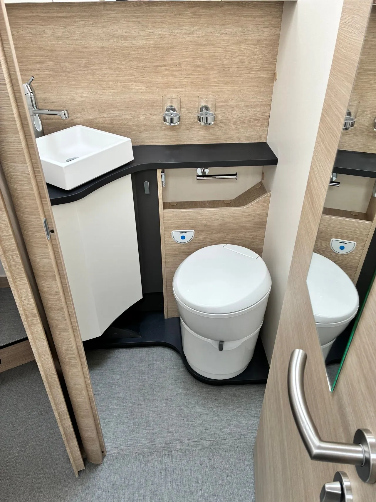 Camping-car - Rapido - 696 F - 2025