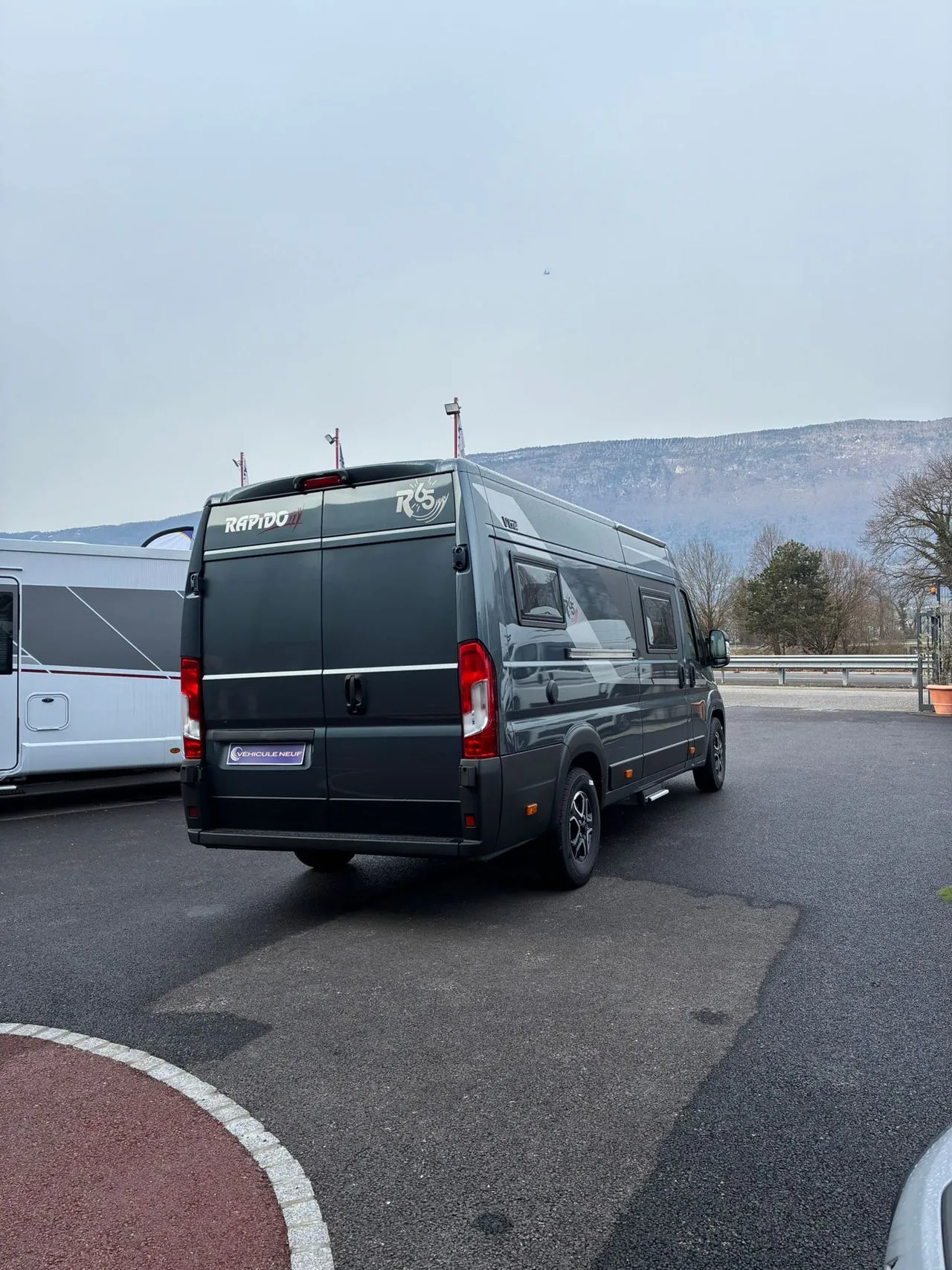 Fourgon aménagé - Rapido - V62 65ème Anniversaire - 2026