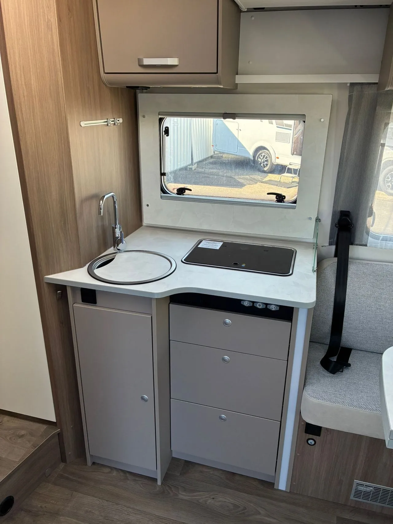 Camping-car - Carado - T 457 - 2026