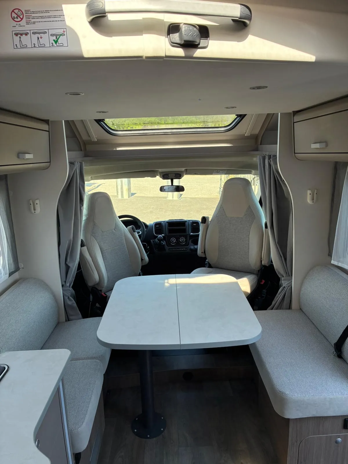 Camping-car - Carado - T 457 - 2026