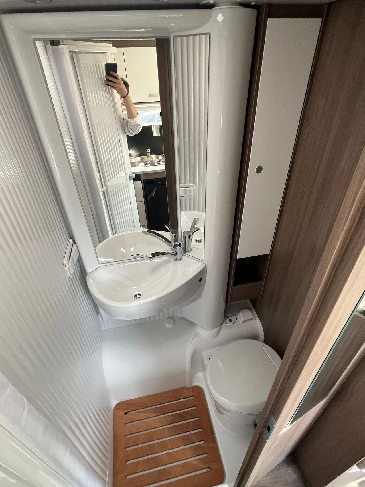 Camping-car - Carado - V 132 - 2024