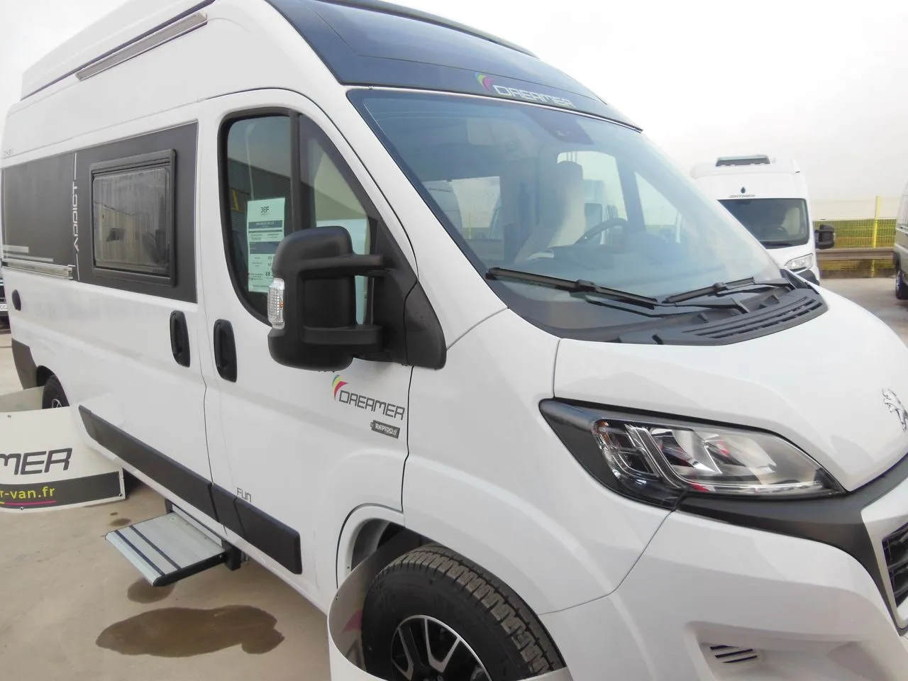 Fourgon aménagé - Dreamer - D 43 UP - 2023