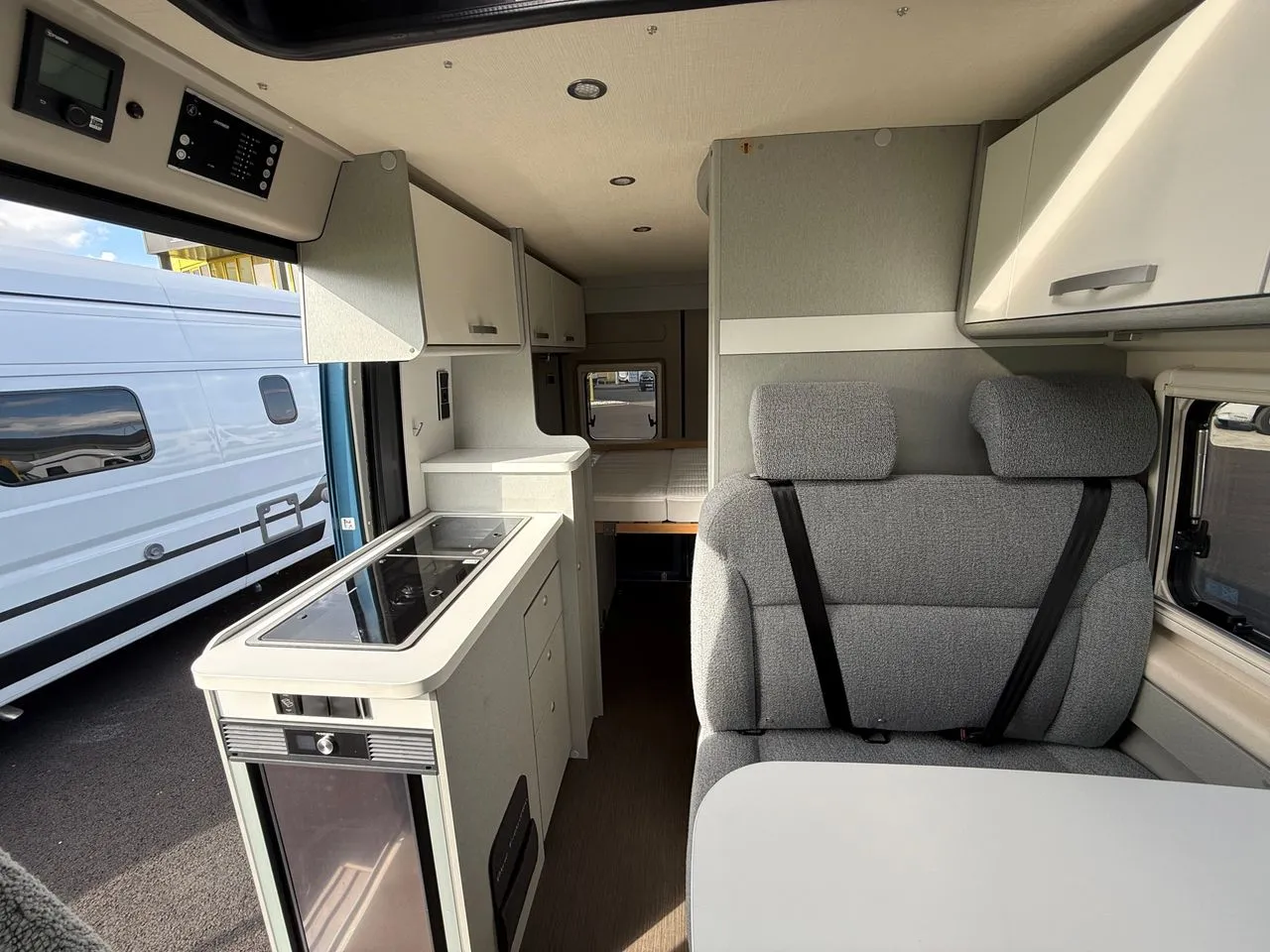 Fourgon aménagé - Hymer Camper Vans - FREE 540 Blue édition - 2024