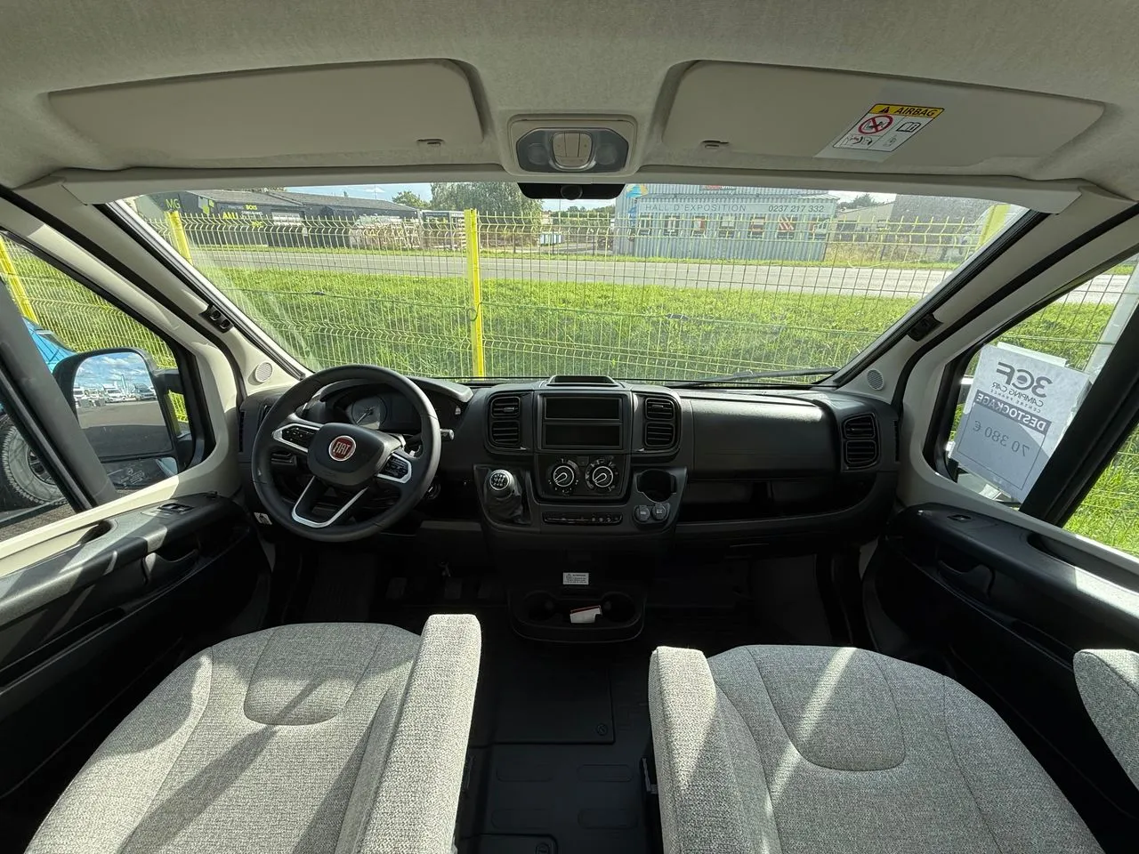 Fourgon aménagé - Hymer Camper Vans - FREE 600 - 2024