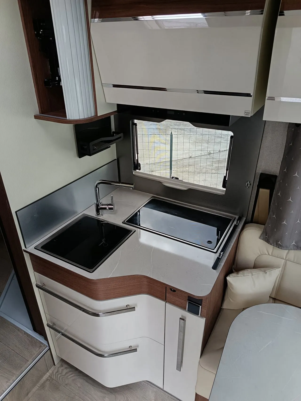 Camping-car - Fleurette - ELISTER 73 LMF - 2025
