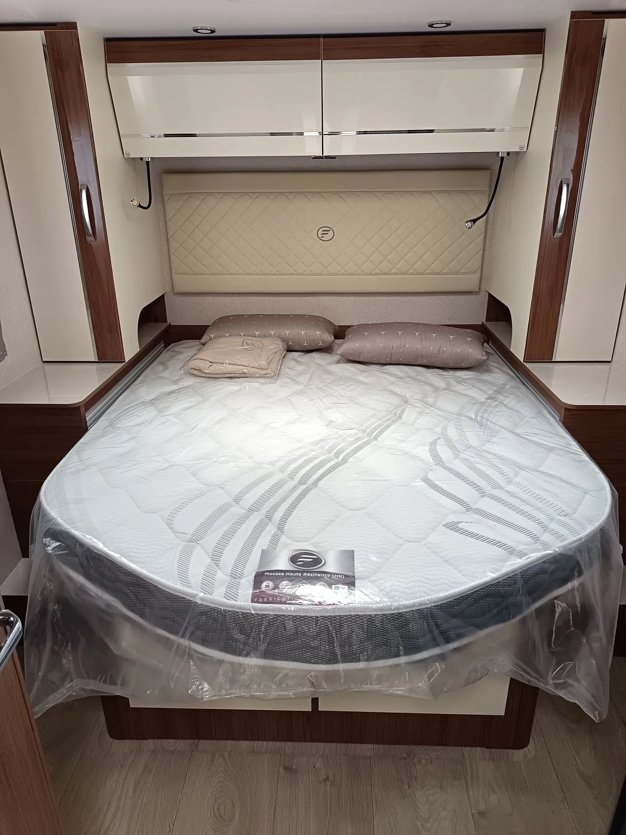 Camping-car - Fleurette - ELISTER 73 LMF - 2025