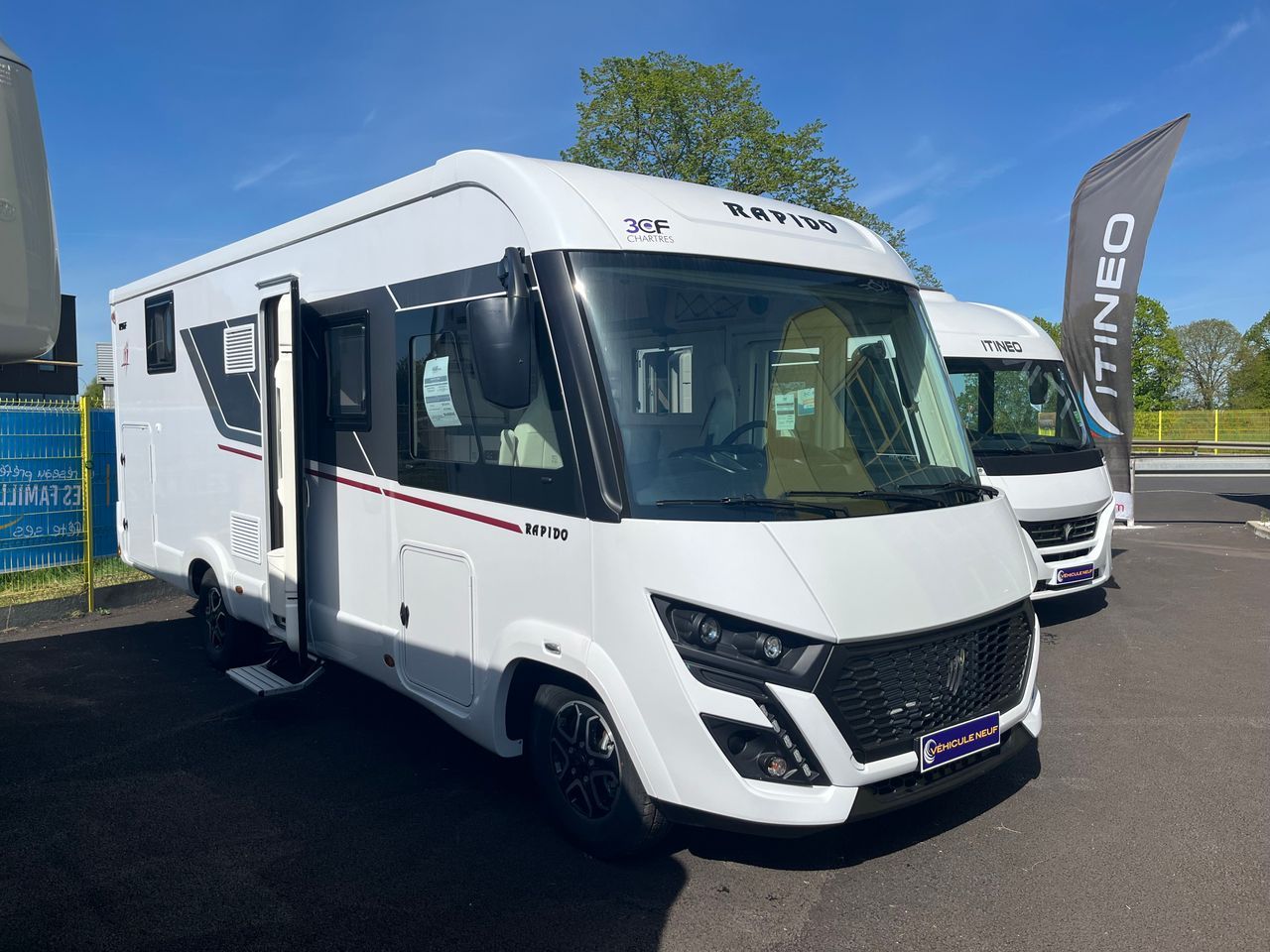 Camping-car RAPIDO 896 F