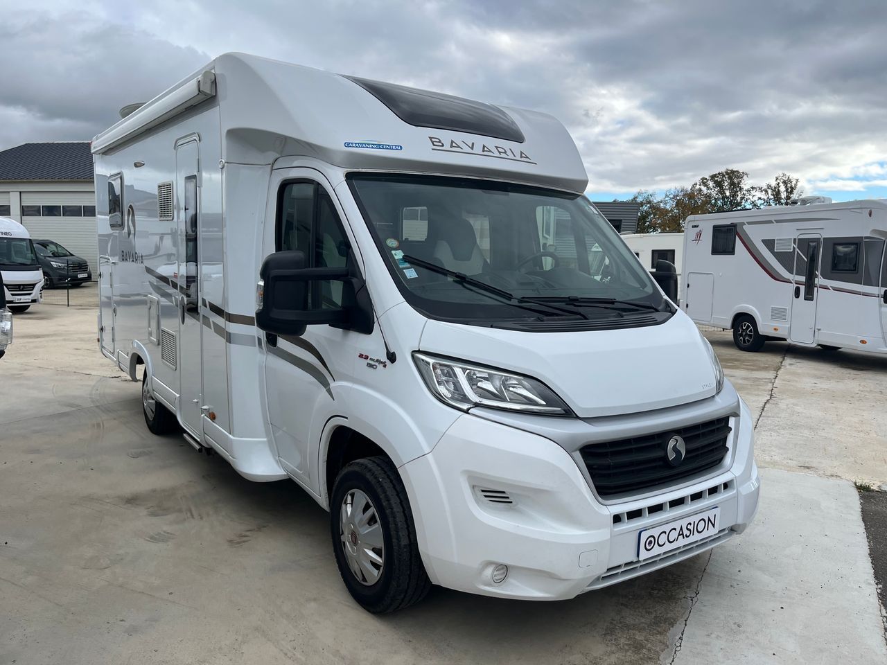 Camping-car BAVARIA T706 C STYLE