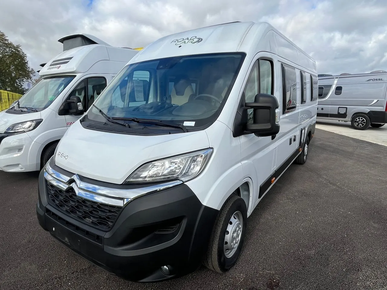 Fourgon aménagé - Road Car - R 640 - 2024