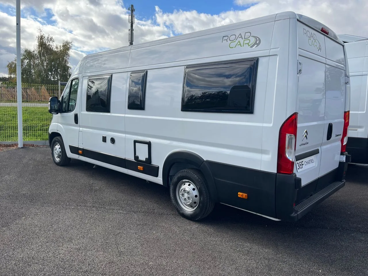 Fourgon aménagé - Road Car - R 640 - 2024