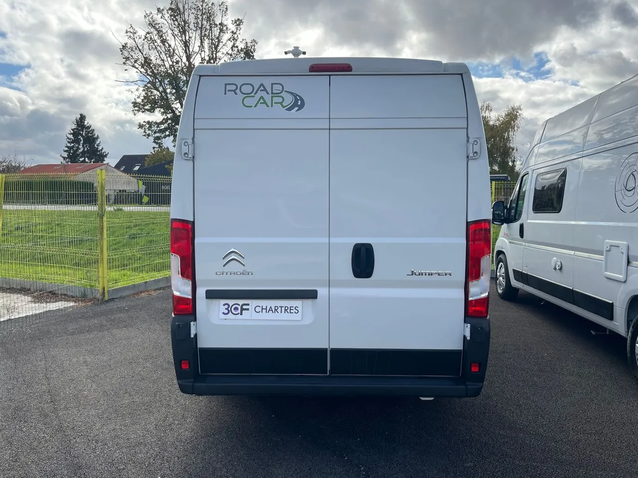 Fourgon aménagé - Road Car - R 640 - 2024