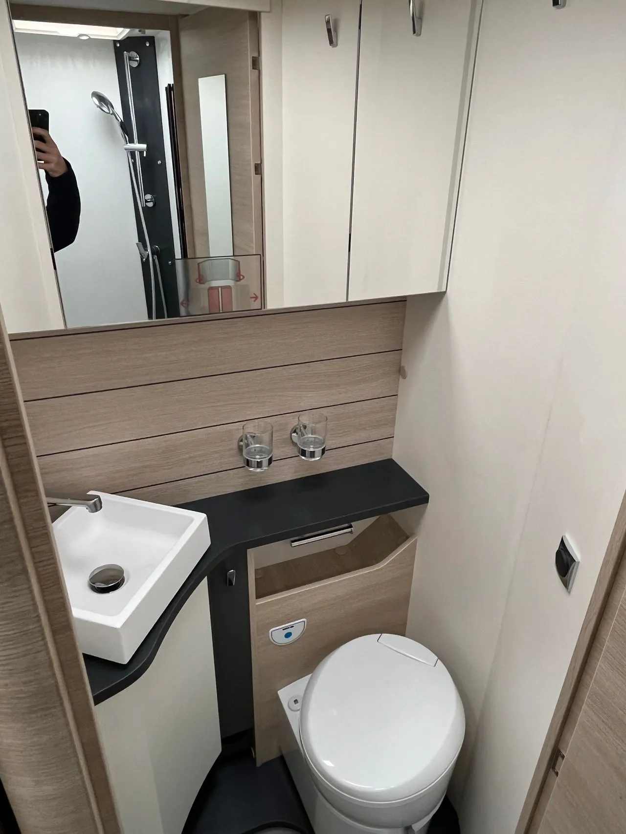 Camping-car - Rapido - 8096 DF