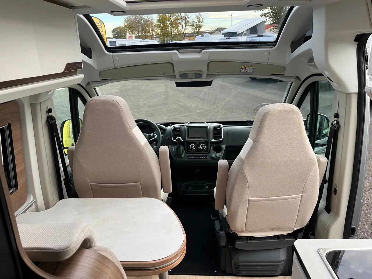 Fourgon aménagé - Campereve - 643 SAPHIR - 2026