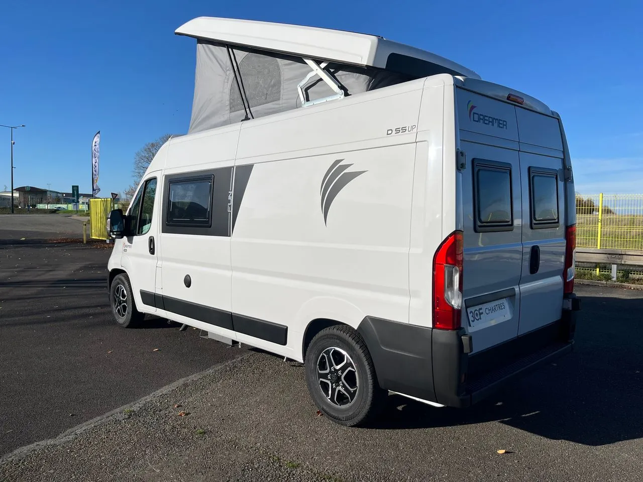 Fourgon aménagé - Dreamer - D55 UP