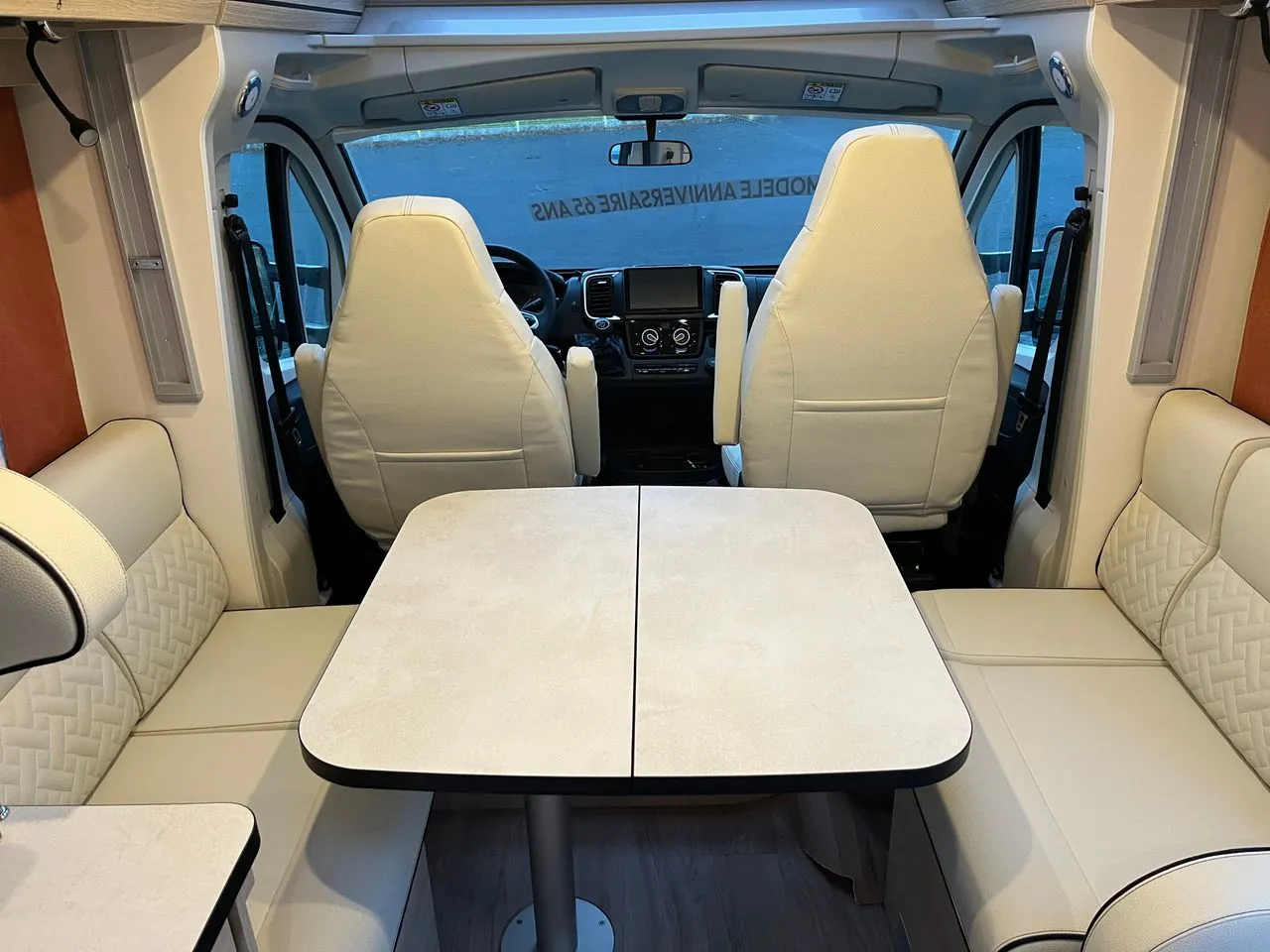 Camping-car - Rapido - 696 F 65 ans - 2026